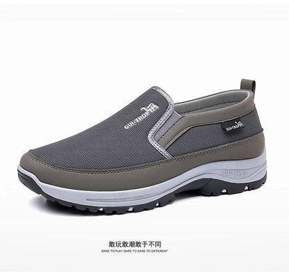 Loafers Men Sneakers Mesh Breathable Non-Slip Slip On Vulcanized Shoes Soft Sole Solid Color Comfortable Water Shoes Zapatos200