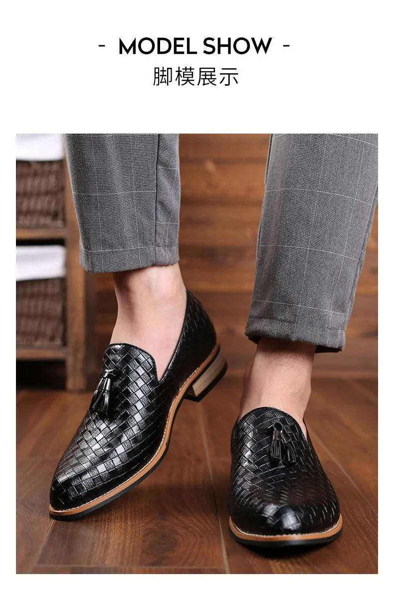 Fringe Men Leather Casual Shoes Checkered Man Loafers Coiffeur Leather Shoes Fashion Driving Mens Shoes Sapato Social Masculino